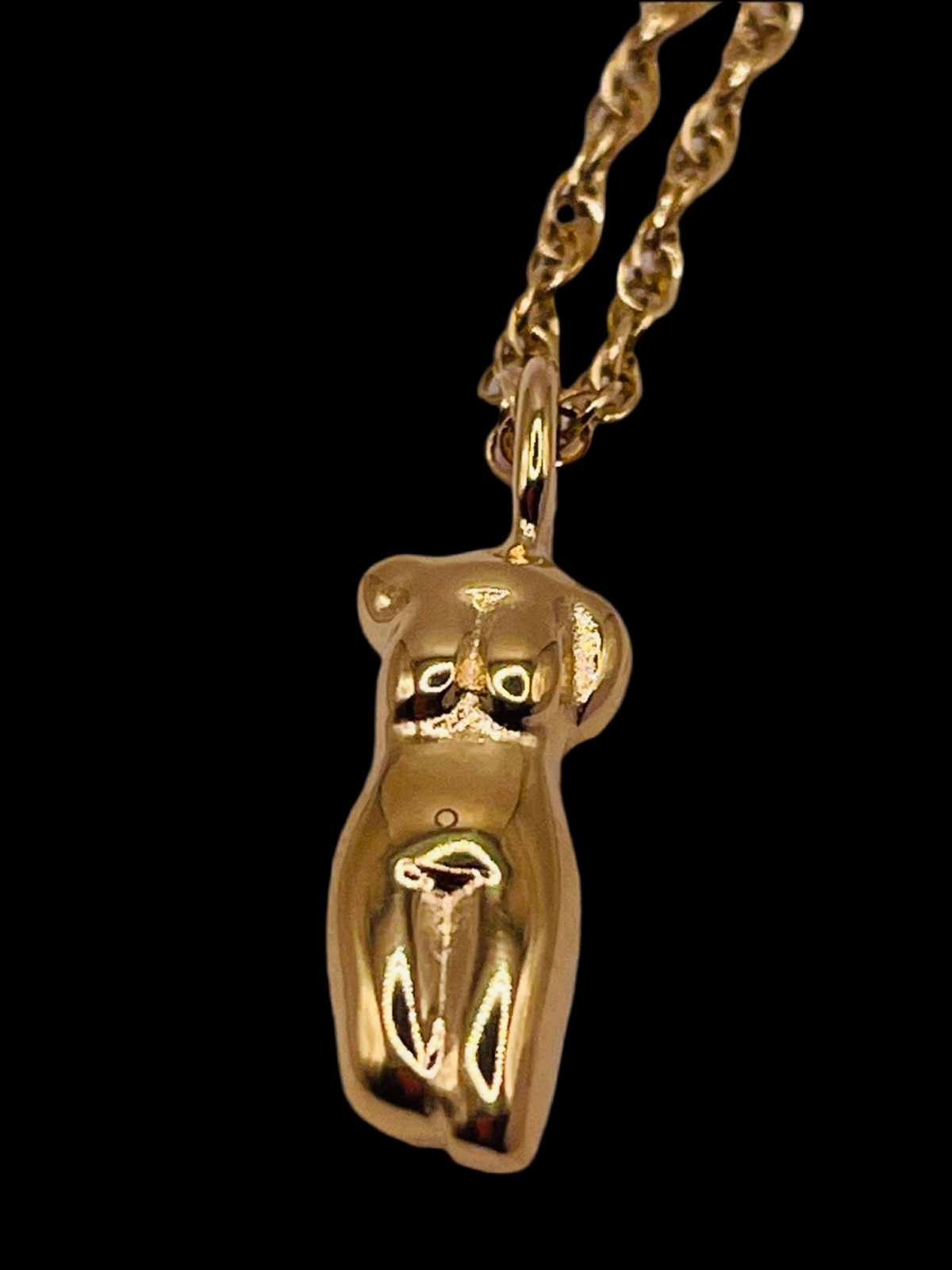 Sculpted Beauty Necklace