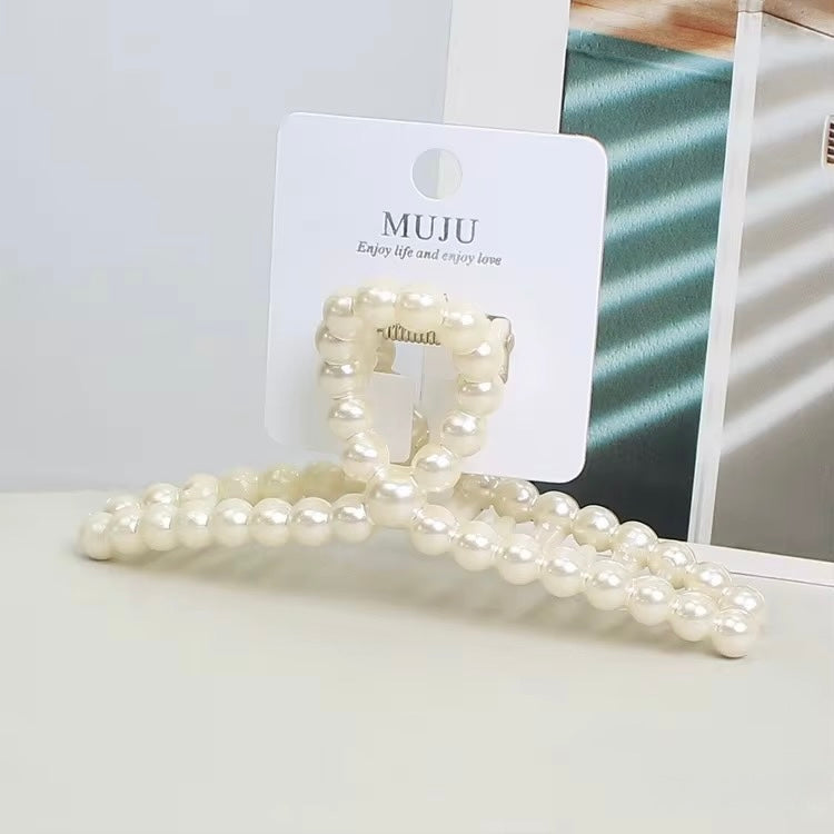 Dunia Pearl Mermaid Claw Clip
